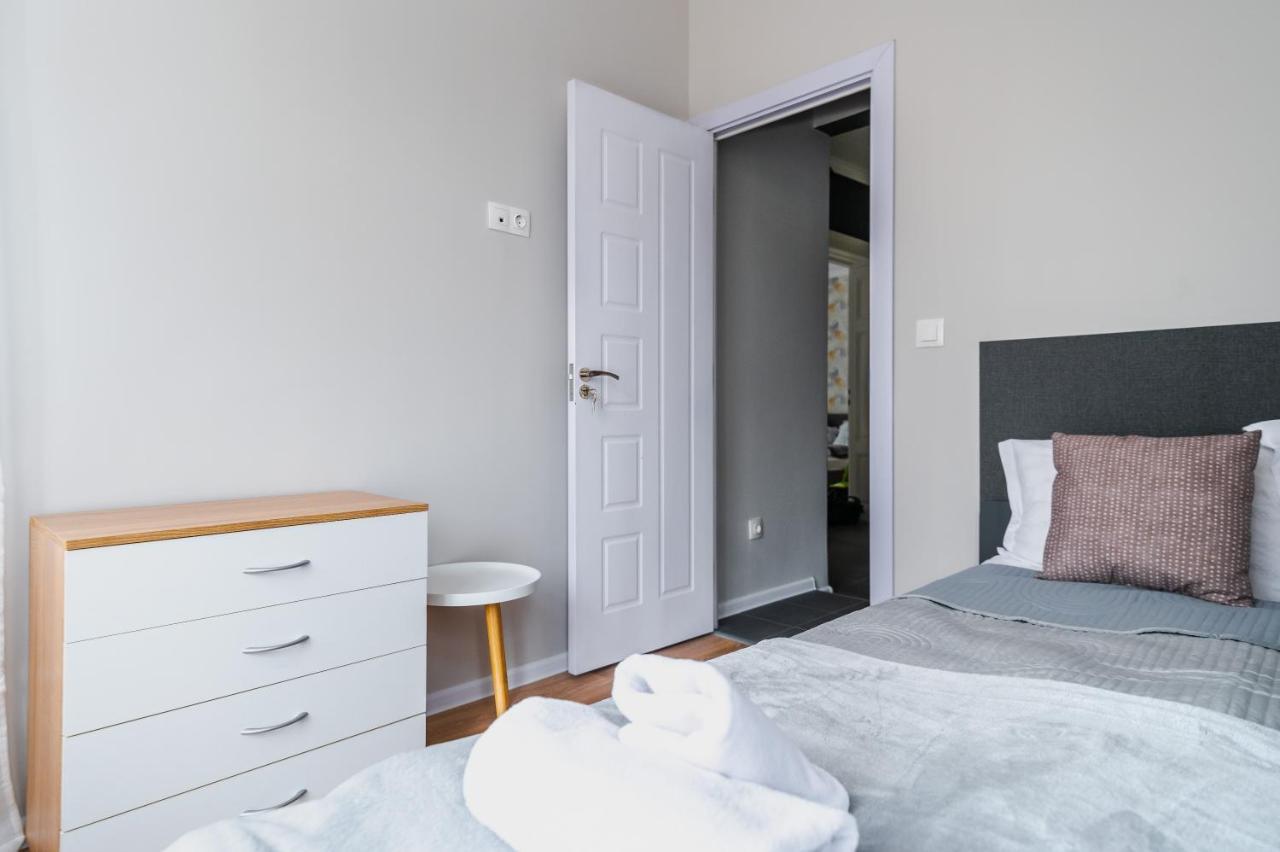 Boutique 2-Bedroom Apartment In Sofya Dış mekan fotoğraf
